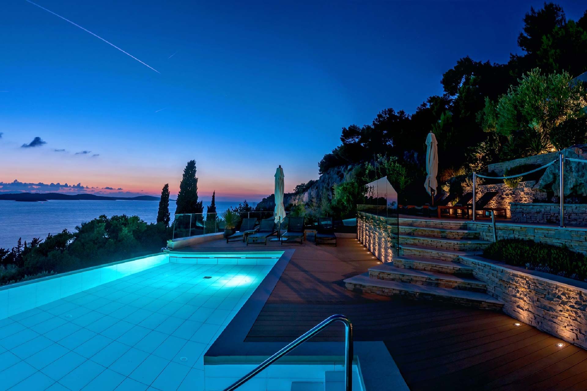 Pool gallery thumbnail 6